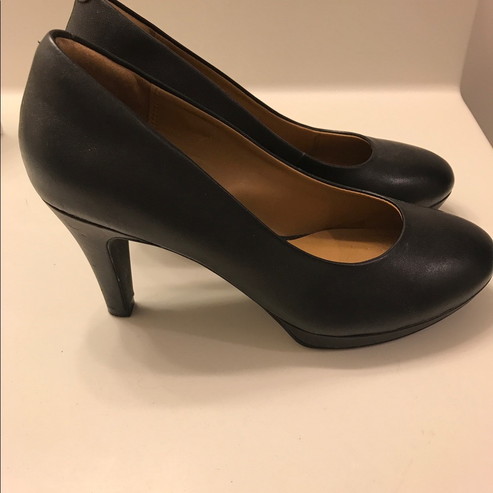 Clarks Heels